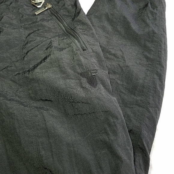 Vintage Tyrolia High Waisted Skiwear Skiboarding Stirrup Black Pants - Picture 4 of 11